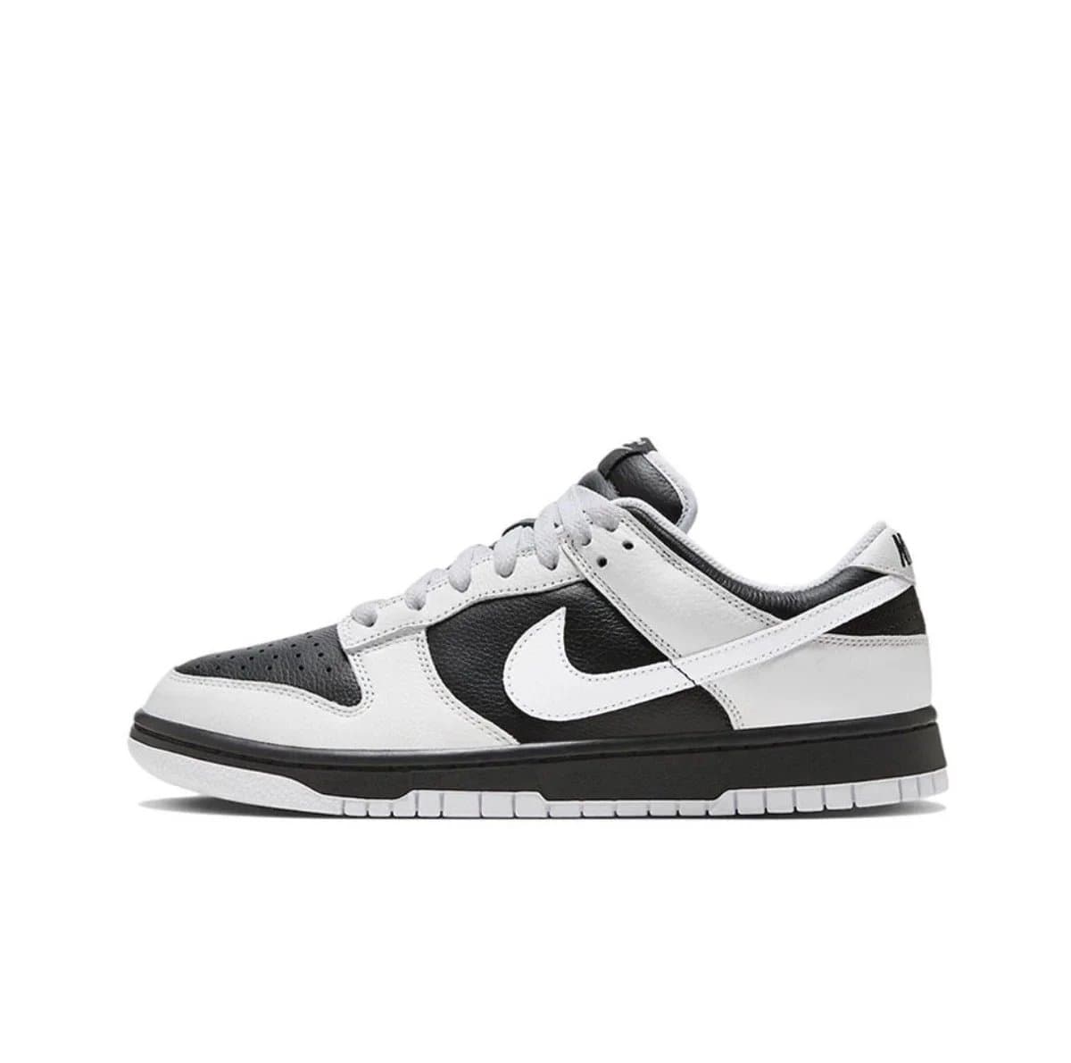 Nike Dunk Low Panda