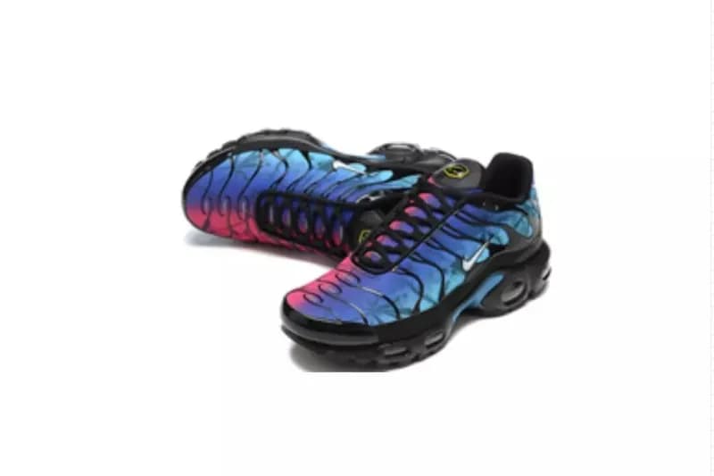 Nike Air Max Plus Neon Wave
