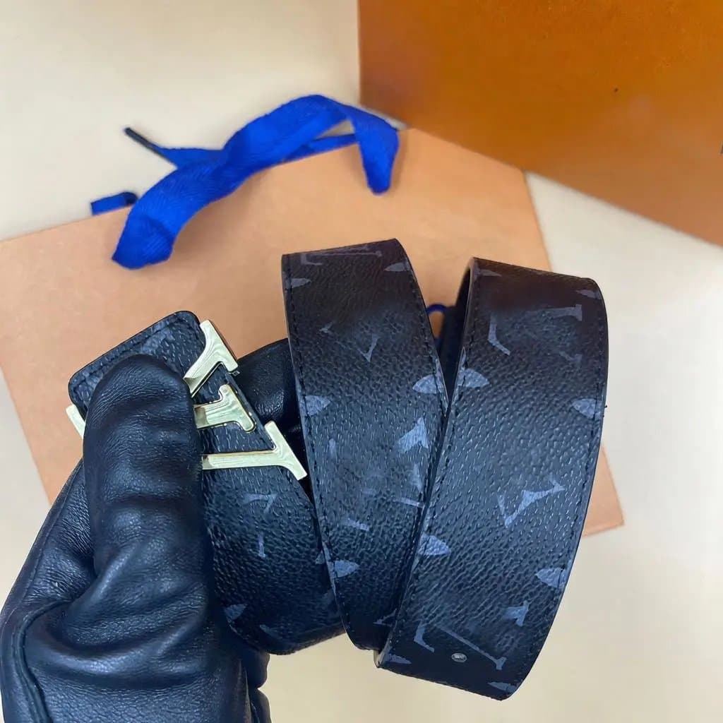 Louis Vuitton Reversible Belt Monogram Eclipse — 黑花黑底+L金扣