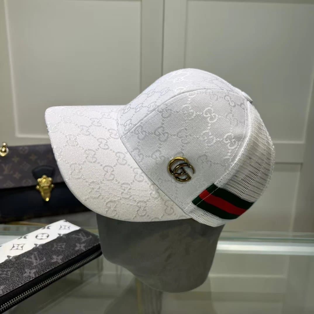 Gucci GG Supreme Cap Web Stripe