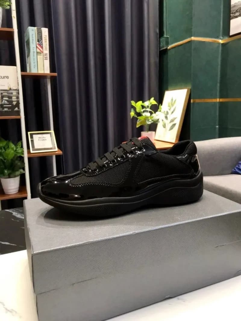 Prada Linea Rossa Sneaker Glossy Patent & Mesh