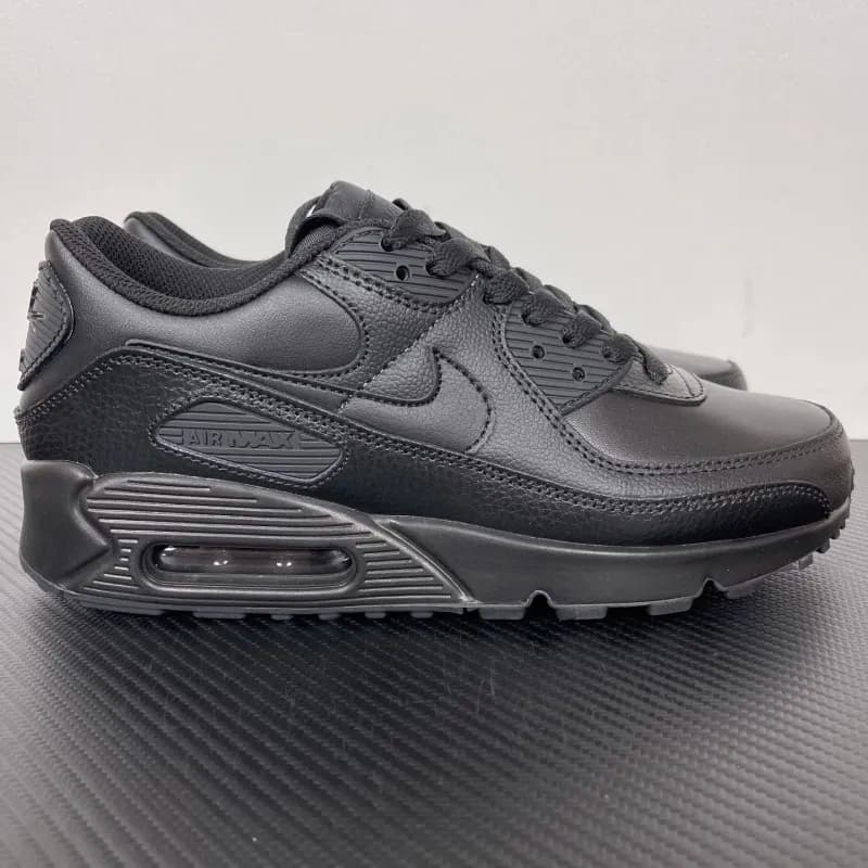 Nike Air Max 90 Triple Black