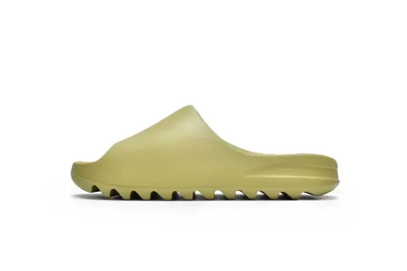 Yeezy Slide Static