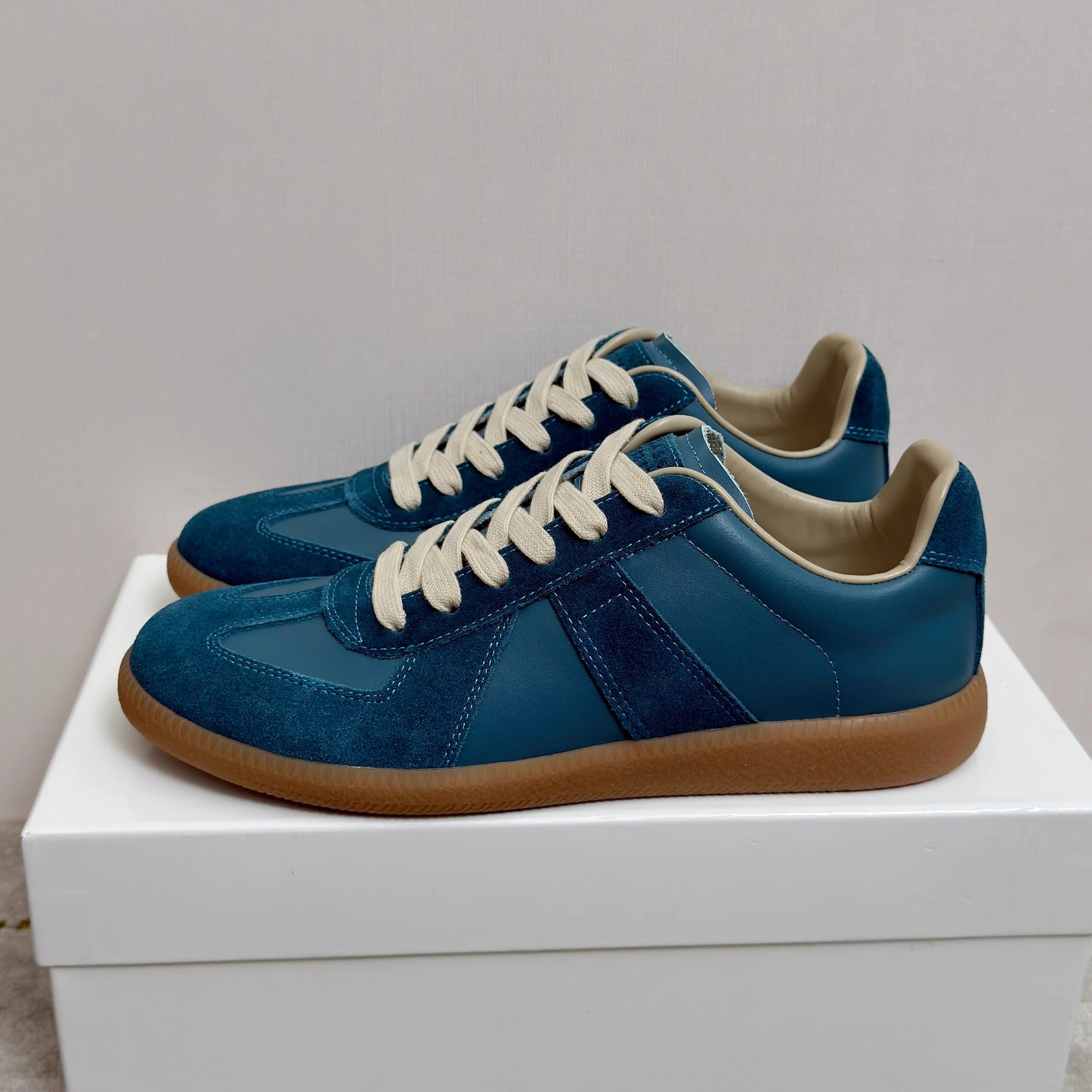 Maison Margiela Future Sneaker Triple Black — AZ40