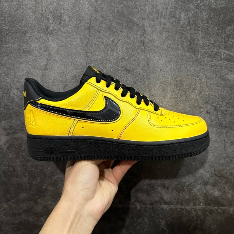 Nike Air Force 1 Low University Gold