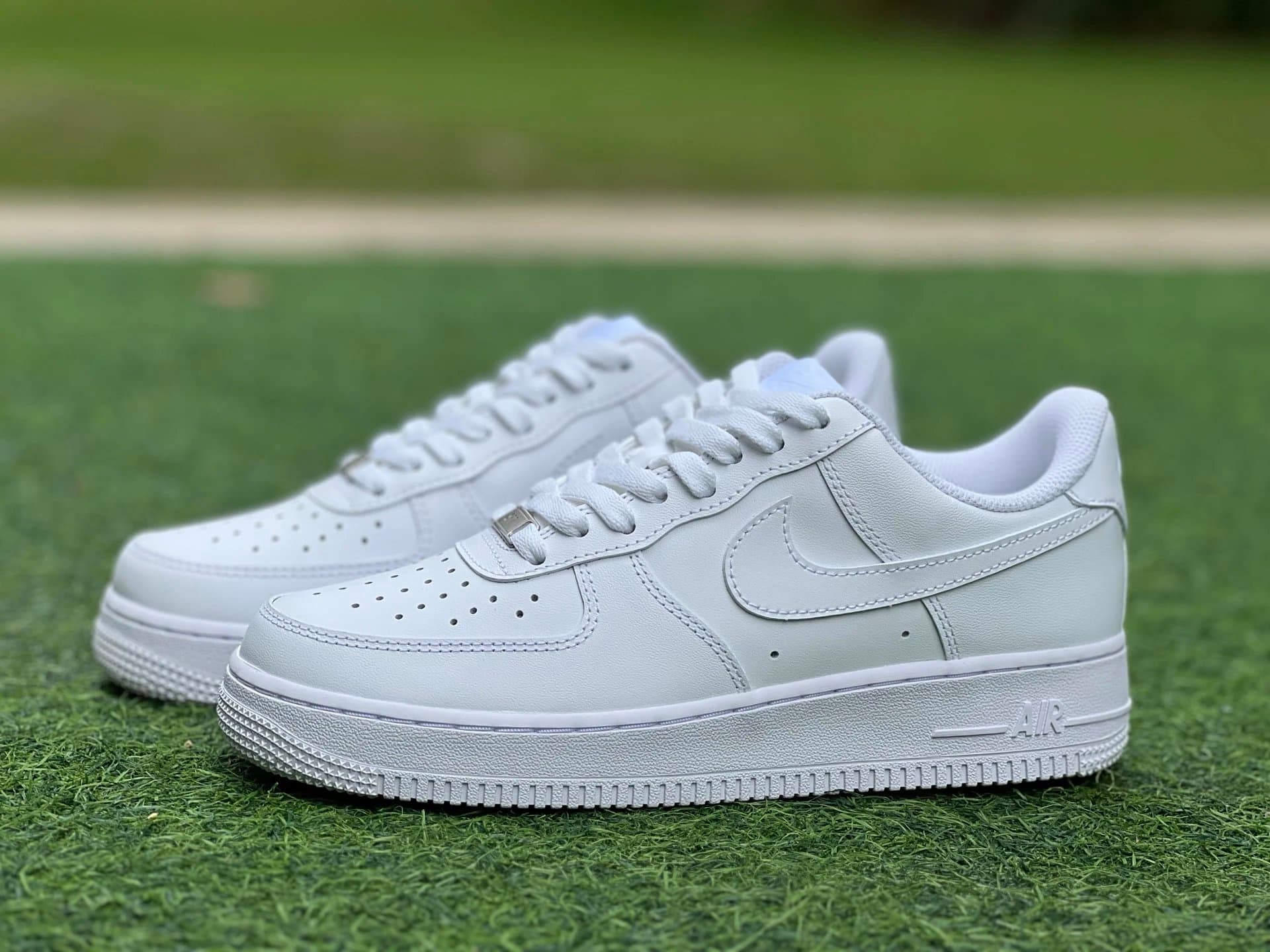 Nike Air Force 1 Low Supreme — 6