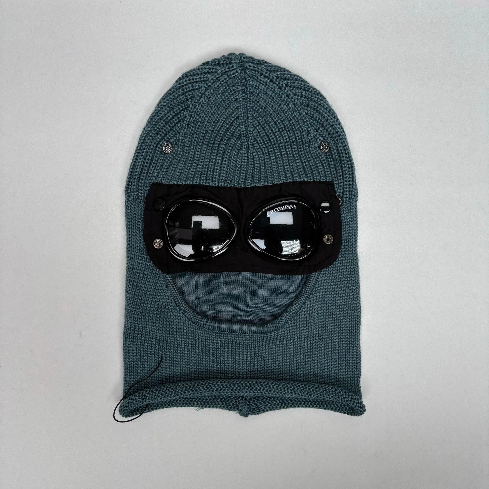 C.P. Company Ribbed Beanie Logo Patch — 均码 · 套头青色