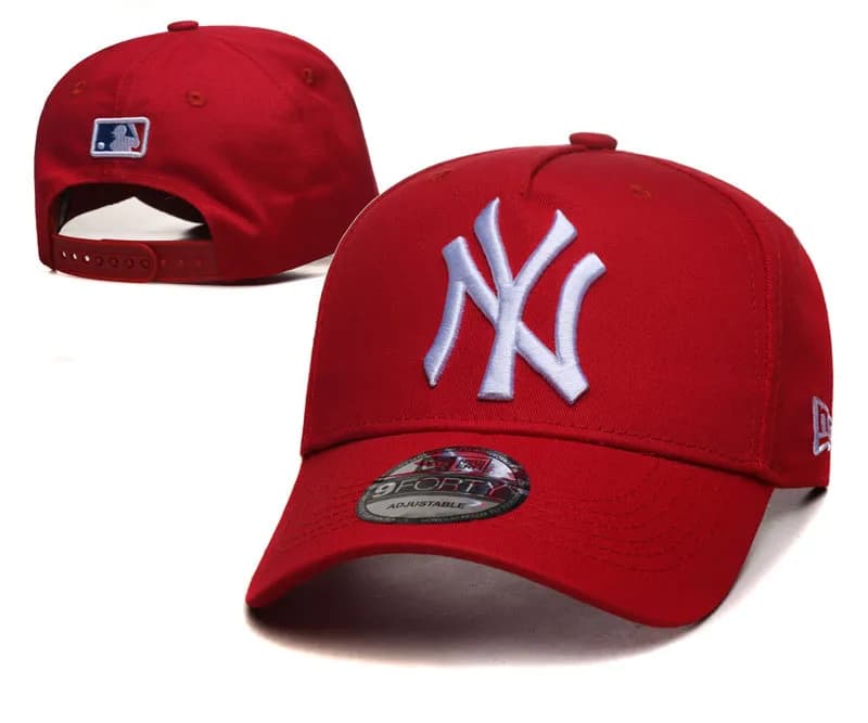 MLB New York Yankees Cap All-Black — 39