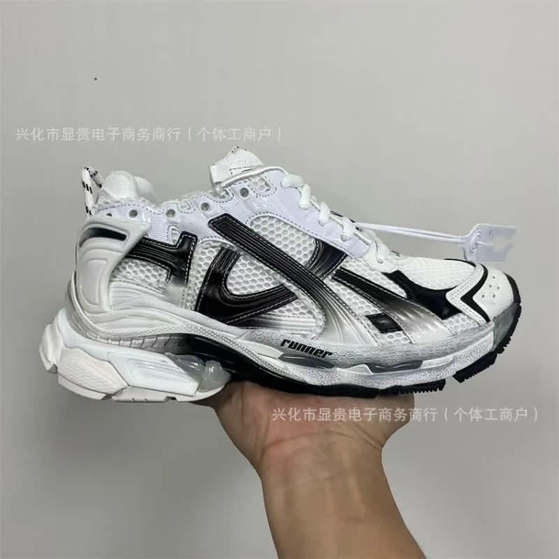 Balenciaga Triple S White Black