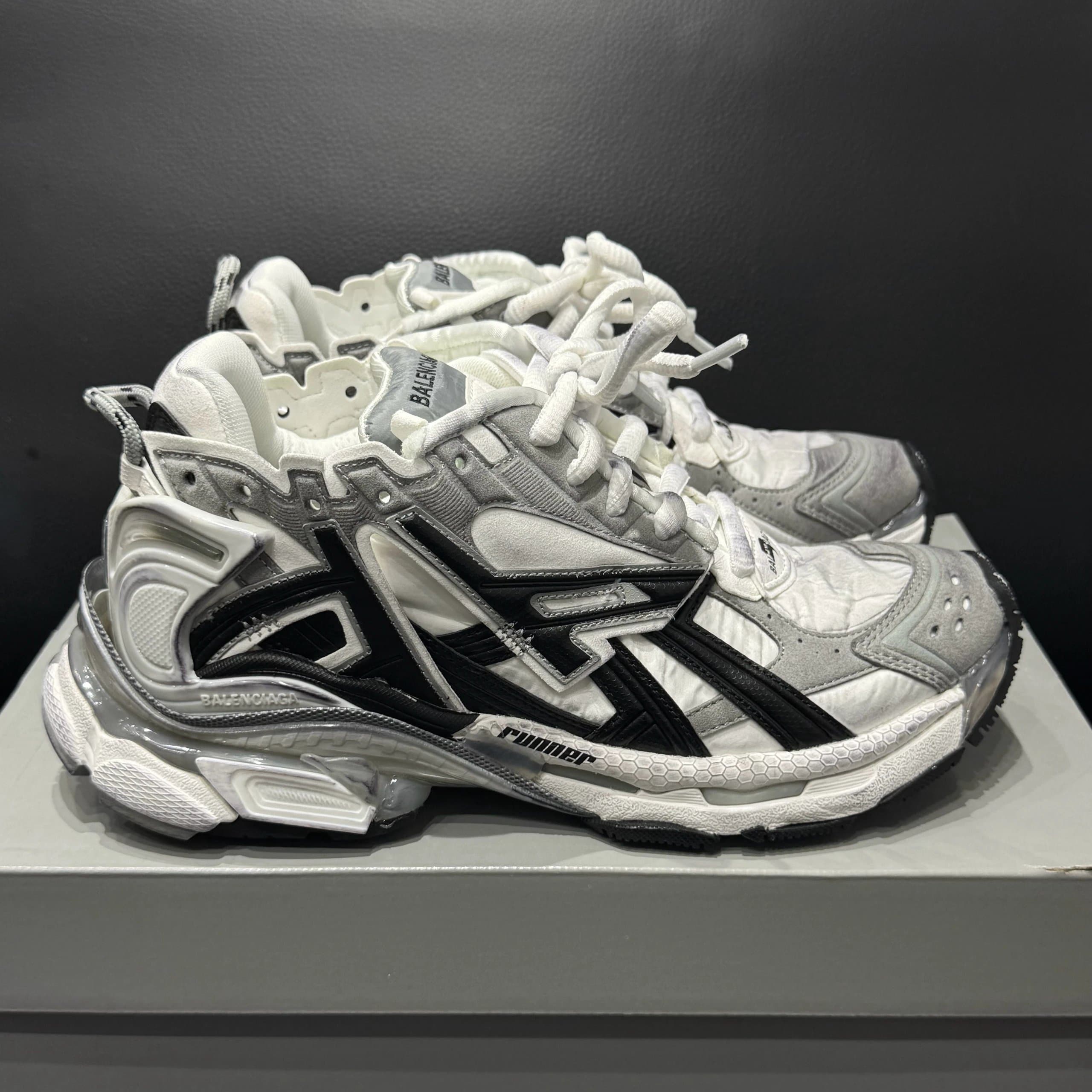 Balenciaga Triple S Graffiti — G432