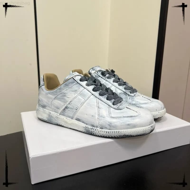 Maison Margiela Future Sneaker Red Suede — 推荐爆款2