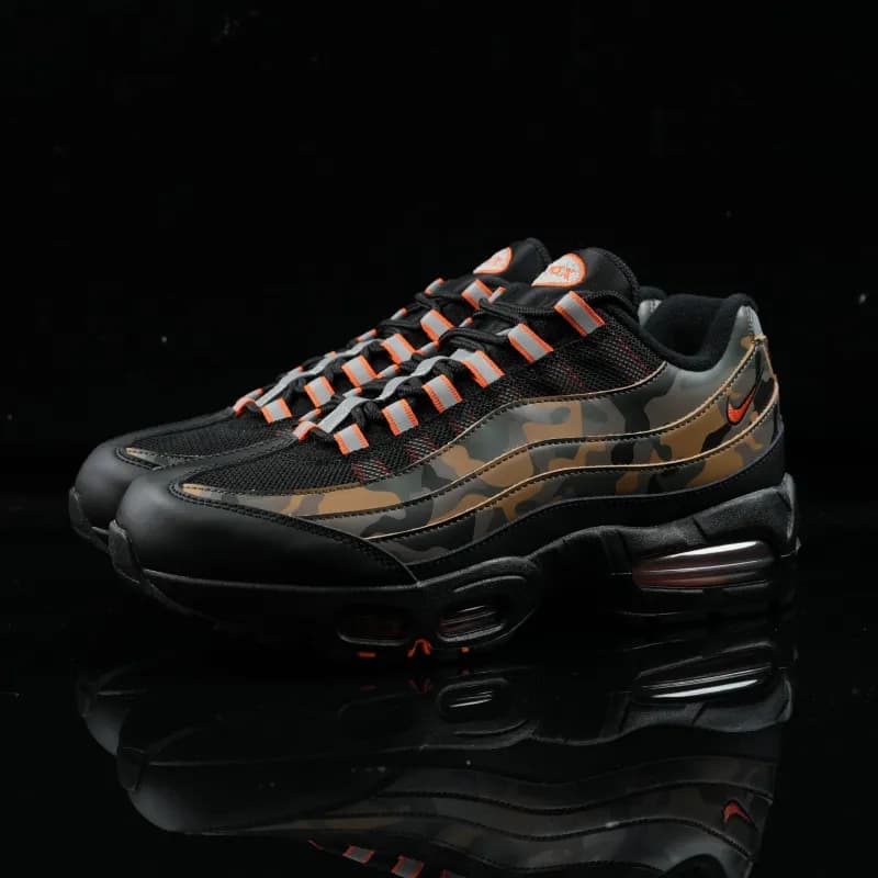 Nike Air Max 95 Camo Orange