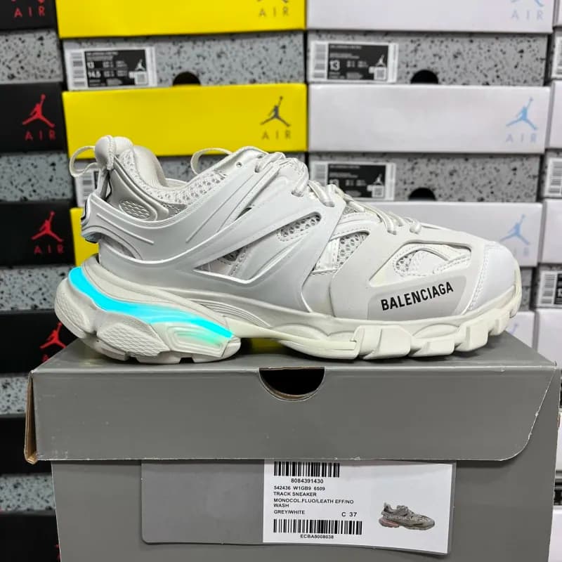 Balenciaga Track Sneaker Monocol Fluorleath Effino Wash