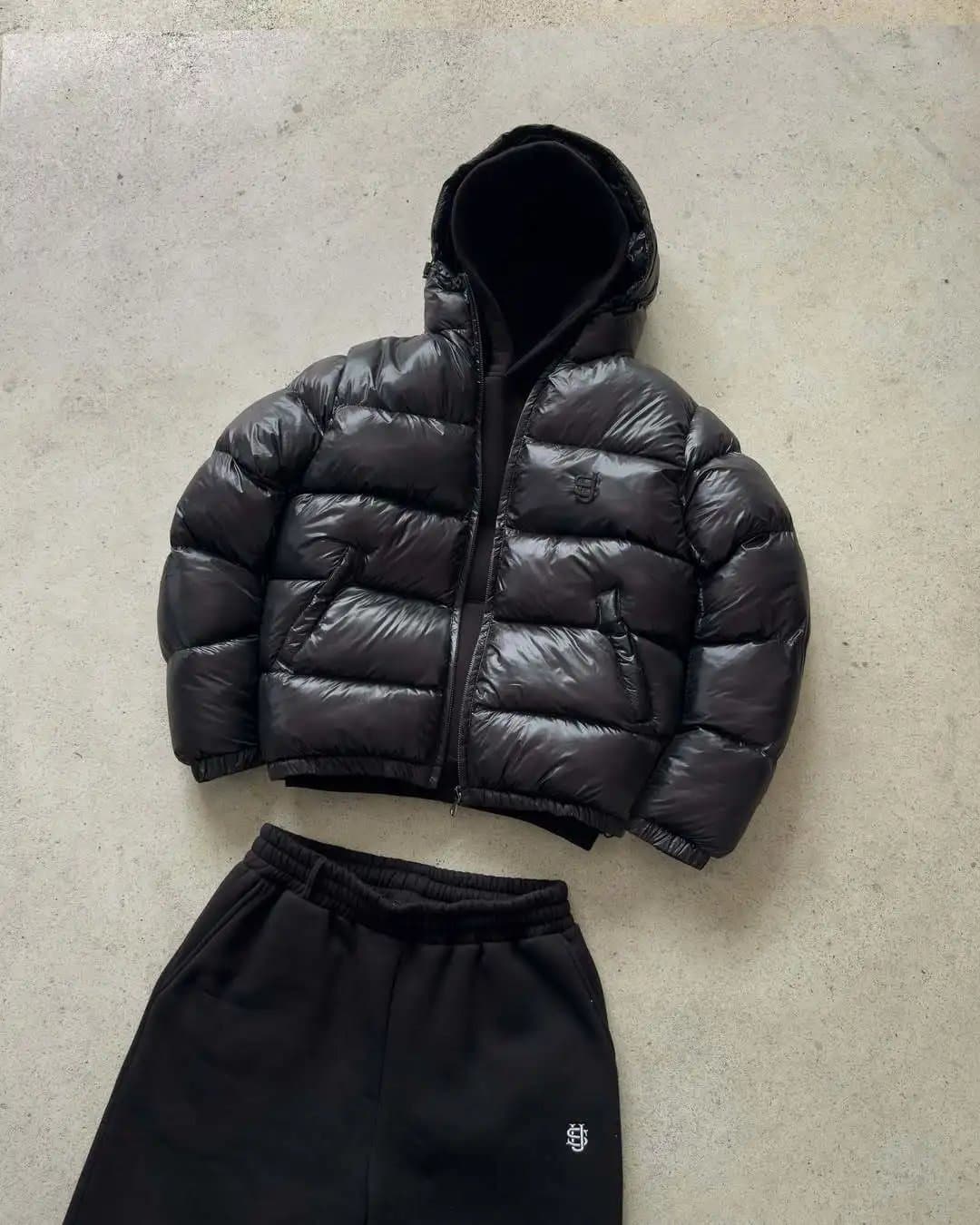 Fear of God Essentials Sweatpants Logo Embroidery — 黑色logo棉服
