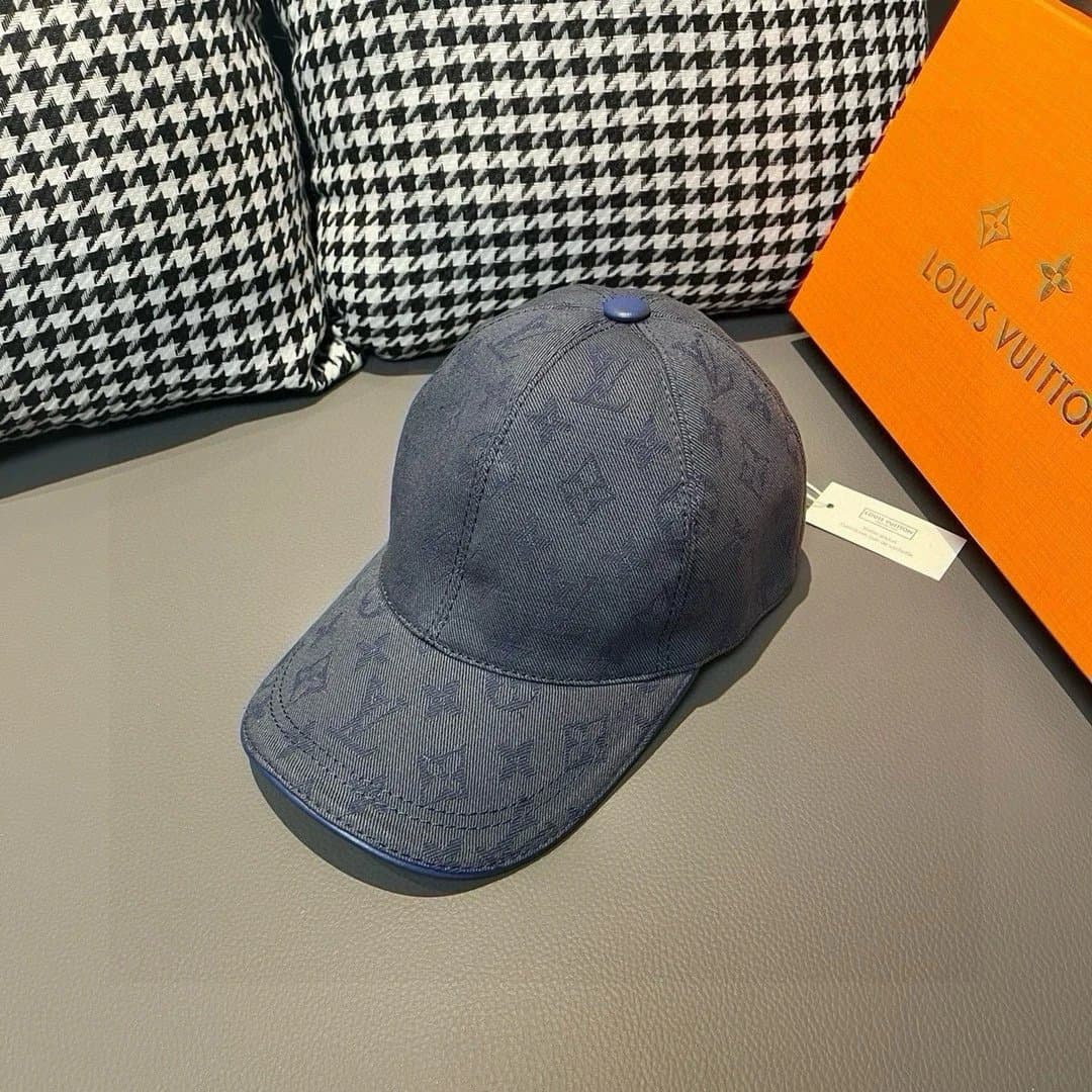 Louis Vuitton Baseball Cap Monogram Canvas