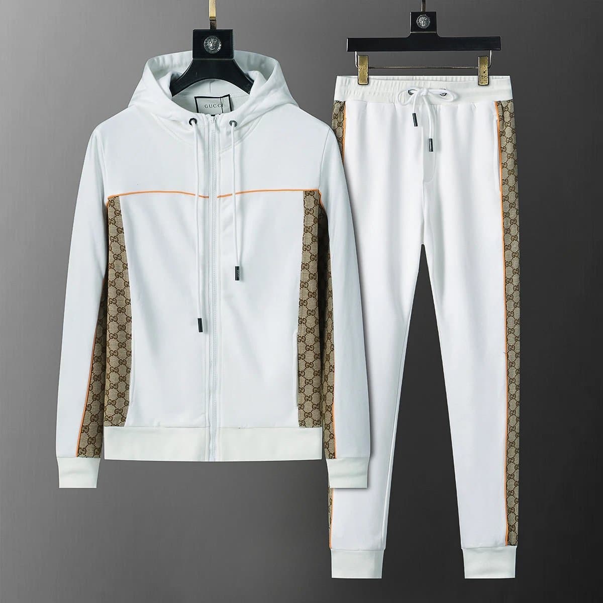 Dior Oblivion Monogram Tracksuit Embossed CD Pattern — 38053白色套装