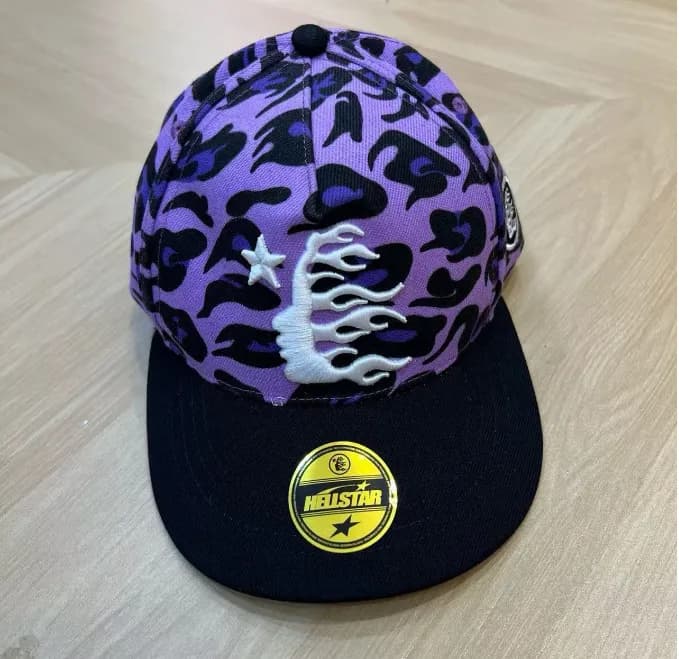 Hellstar Snapback Cap Flame Graphic — 51