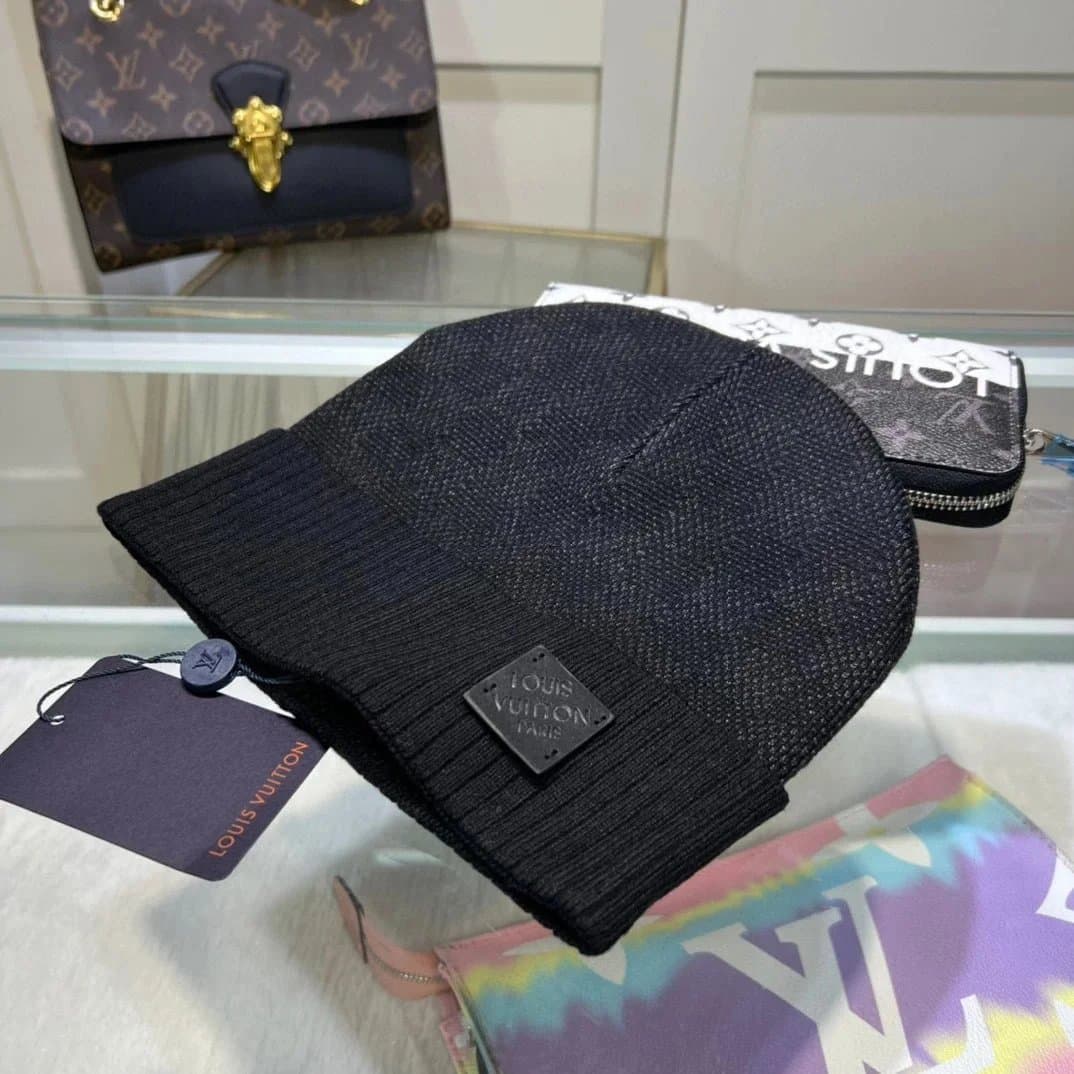 Louis Vuitton Beanie Monogram Canvas