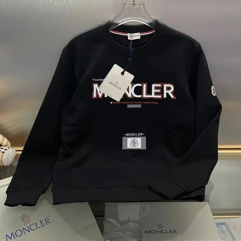 Moncler Crewneck Sweatshirt Logo Patch — LG01111