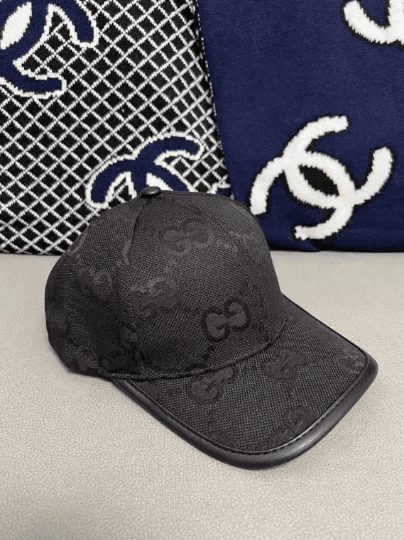 Gucci Baseball Cap GG Monogram