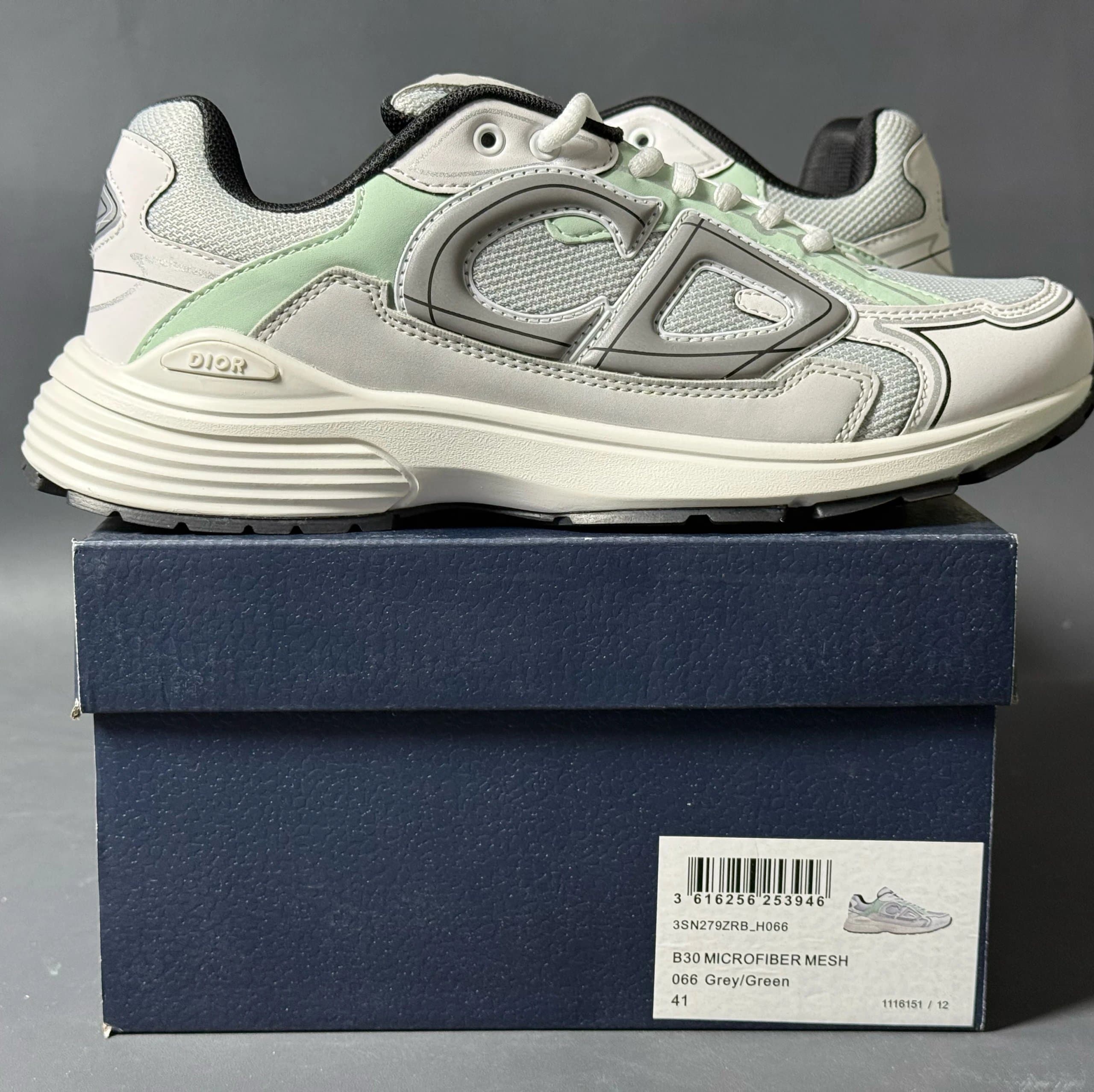 Dior B30 Microfiber Mesh