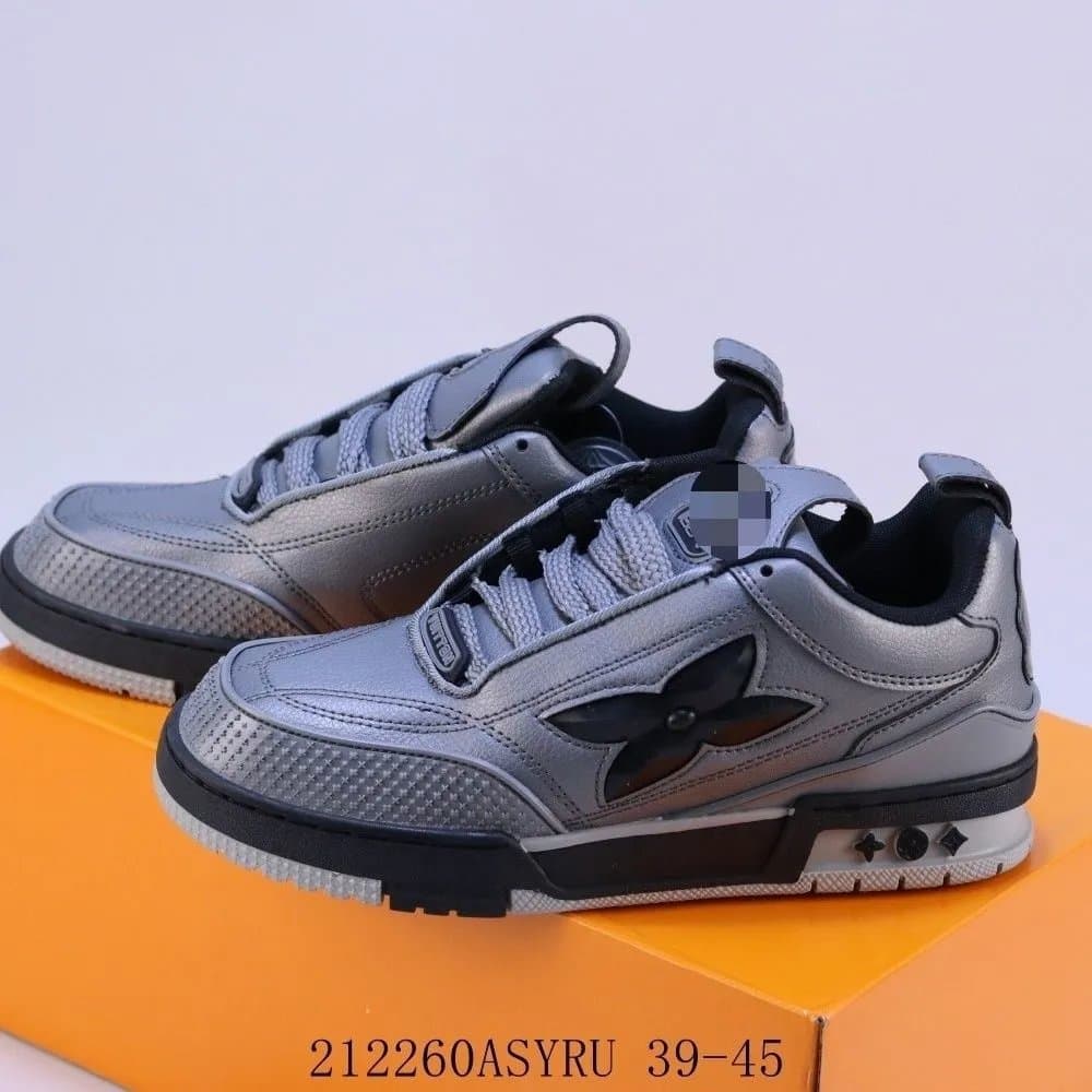Louis Vuitton LV Trainer Orange — 26 大四叶草灰黑