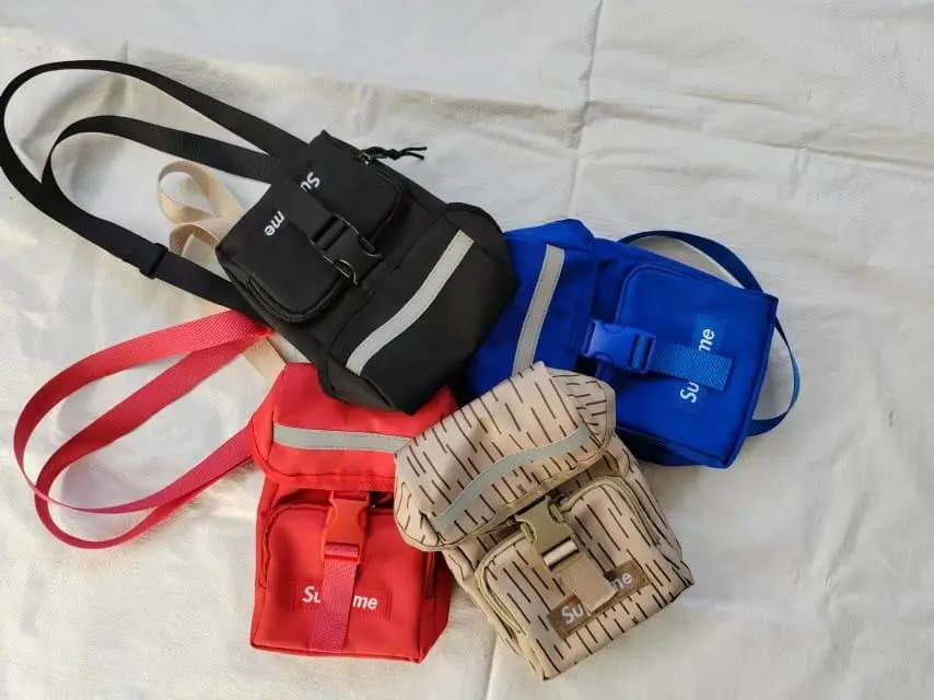 Supreme Backpack Logo Print — 下单请备注颜色，没有颜色随机发货，不接受无理由退货 · 11