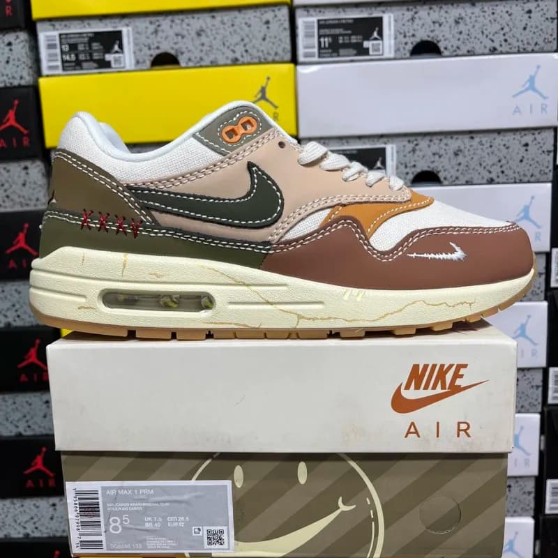Nike Air Max 1 Low Sacai