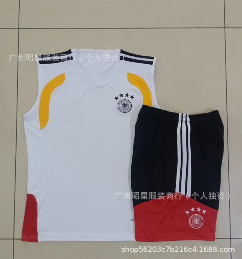 Adidas Real Madrid Training Kit Emirates Fly Better — 2627背心德国白色