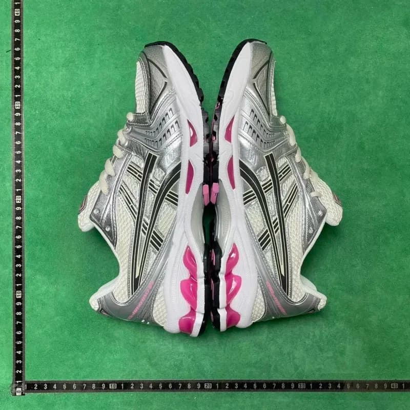 Asics Gel-Kayano 14 Silver Pink