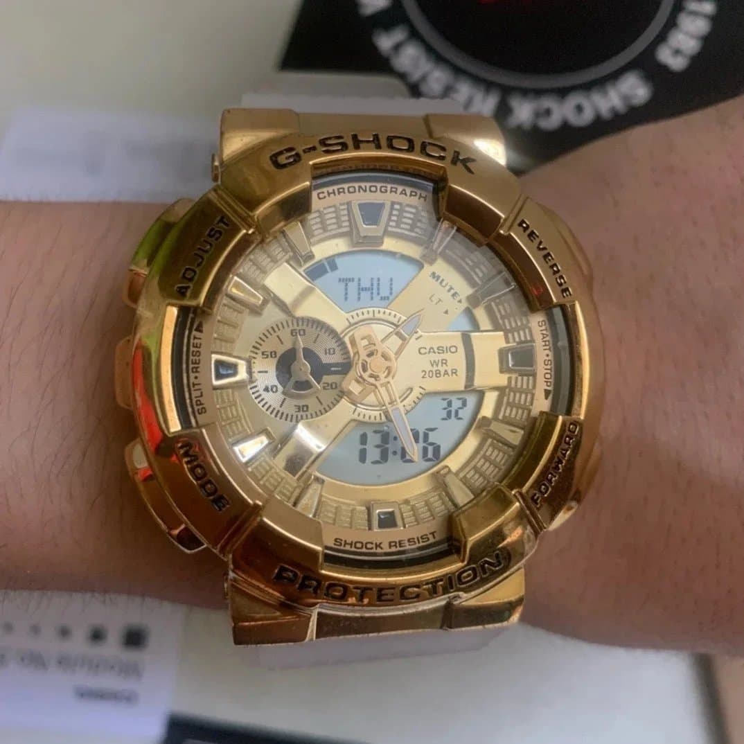 Casio G-Shock GA-110 White Blue Red — 37