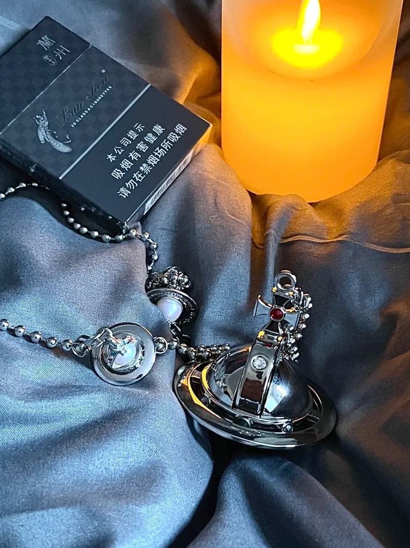 Vivienne Westwood Orb Pendant Necklace Classic Orb with Cross and Pearl