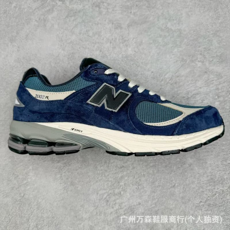 New Balance 2002R Navy Teal