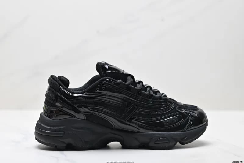 Yeezy 700 V3 Black