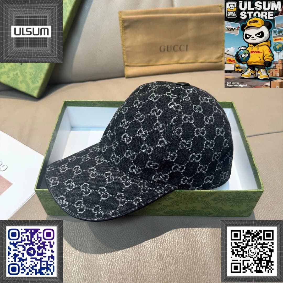Gucci Baseball Cap GG Monogram Web Stripe — 15