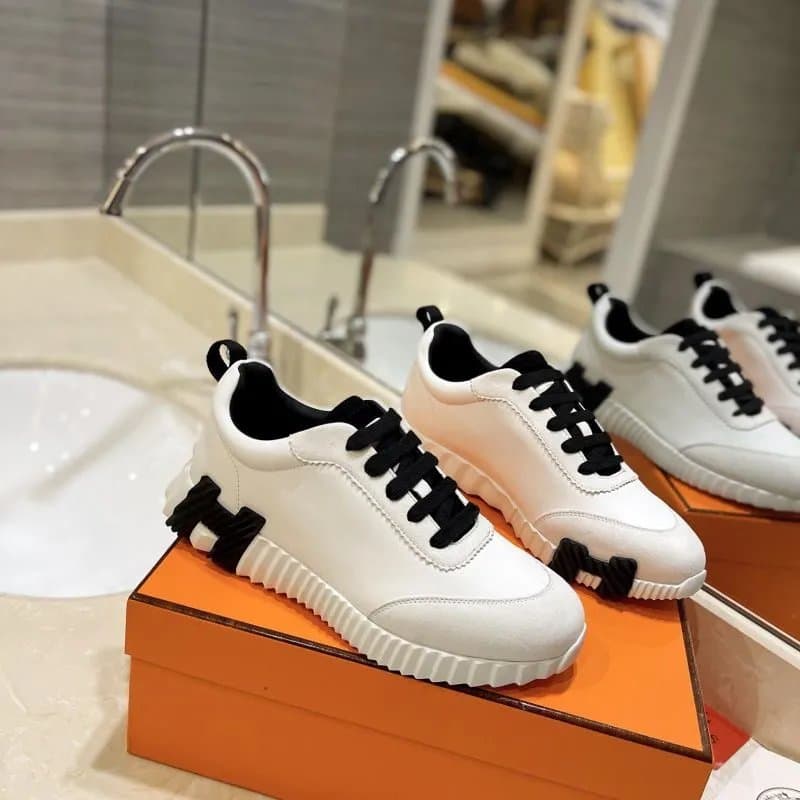 Hermès H-Racer White and Black