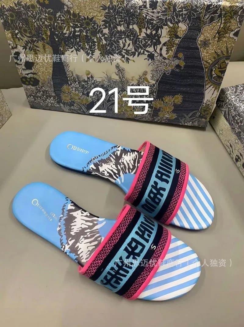 Balenciaga Slide Sandal Mountain Print