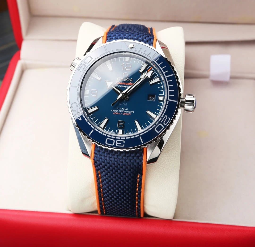 Omega Seamaster Professional 36th America's Cup — 【橙线边】银壳·蓝盘蓝编织带