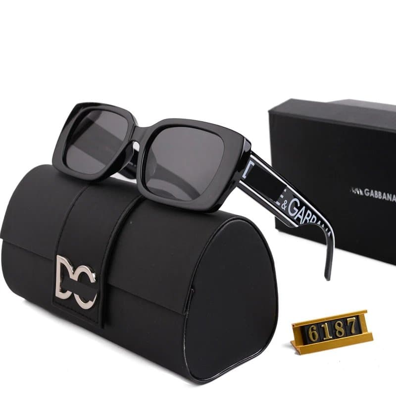 Dolce & Gabbana Square Sunglasses Pink Frame with DG Logo — 黑色