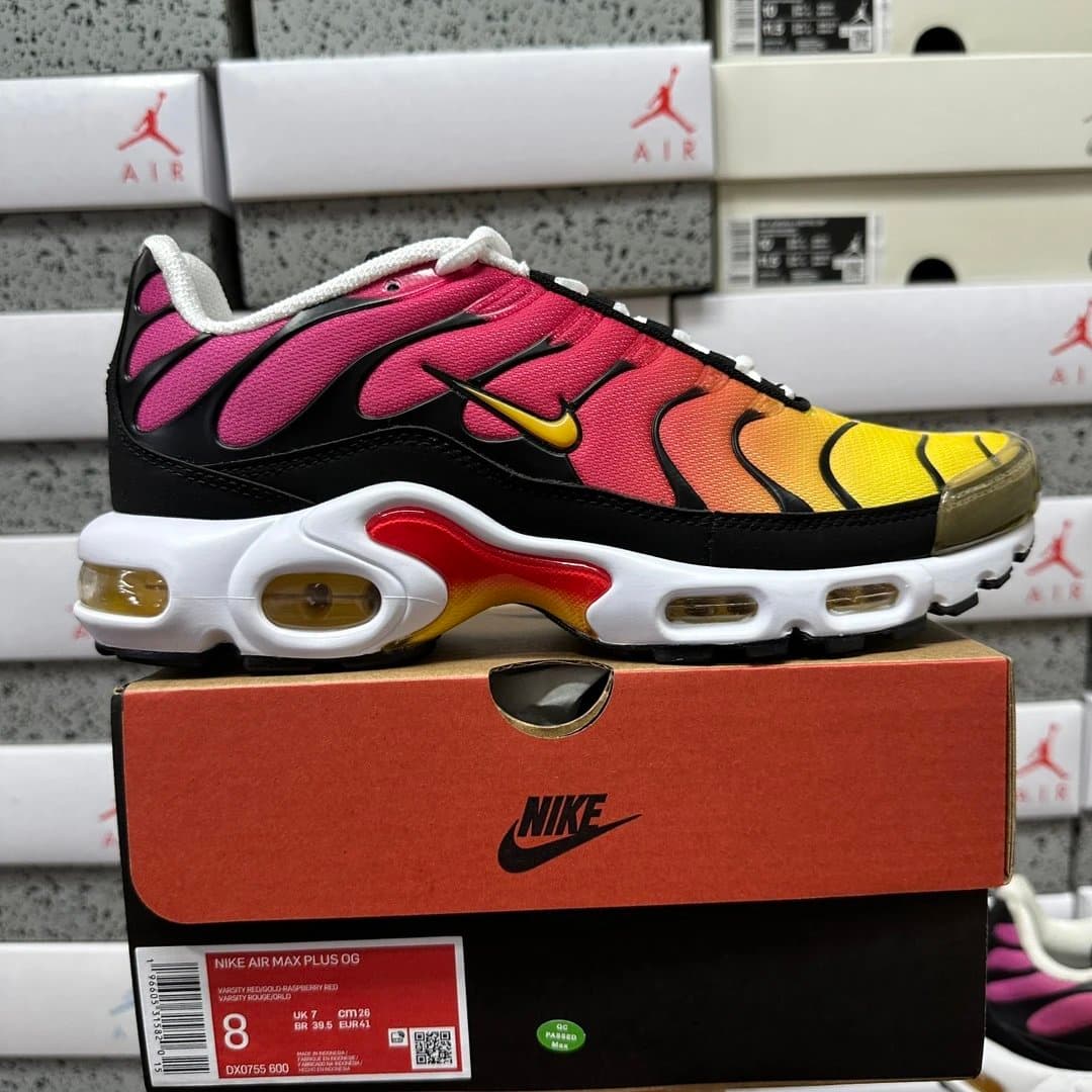 Nike Air Max Plus OG Varsity Red/Gold/Raspberry