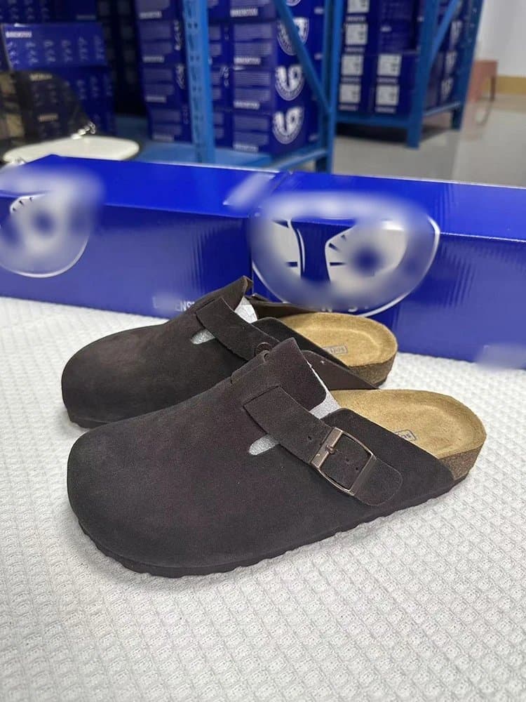 Birkenstock Boston Clog Suede