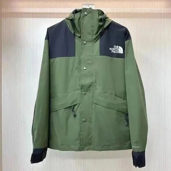 The North Face Mountain Light Jacket Olive/Navy