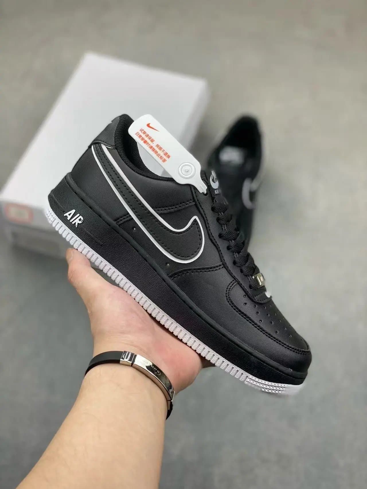 Nike Air Force 1 Low Supreme Box Logo — 23