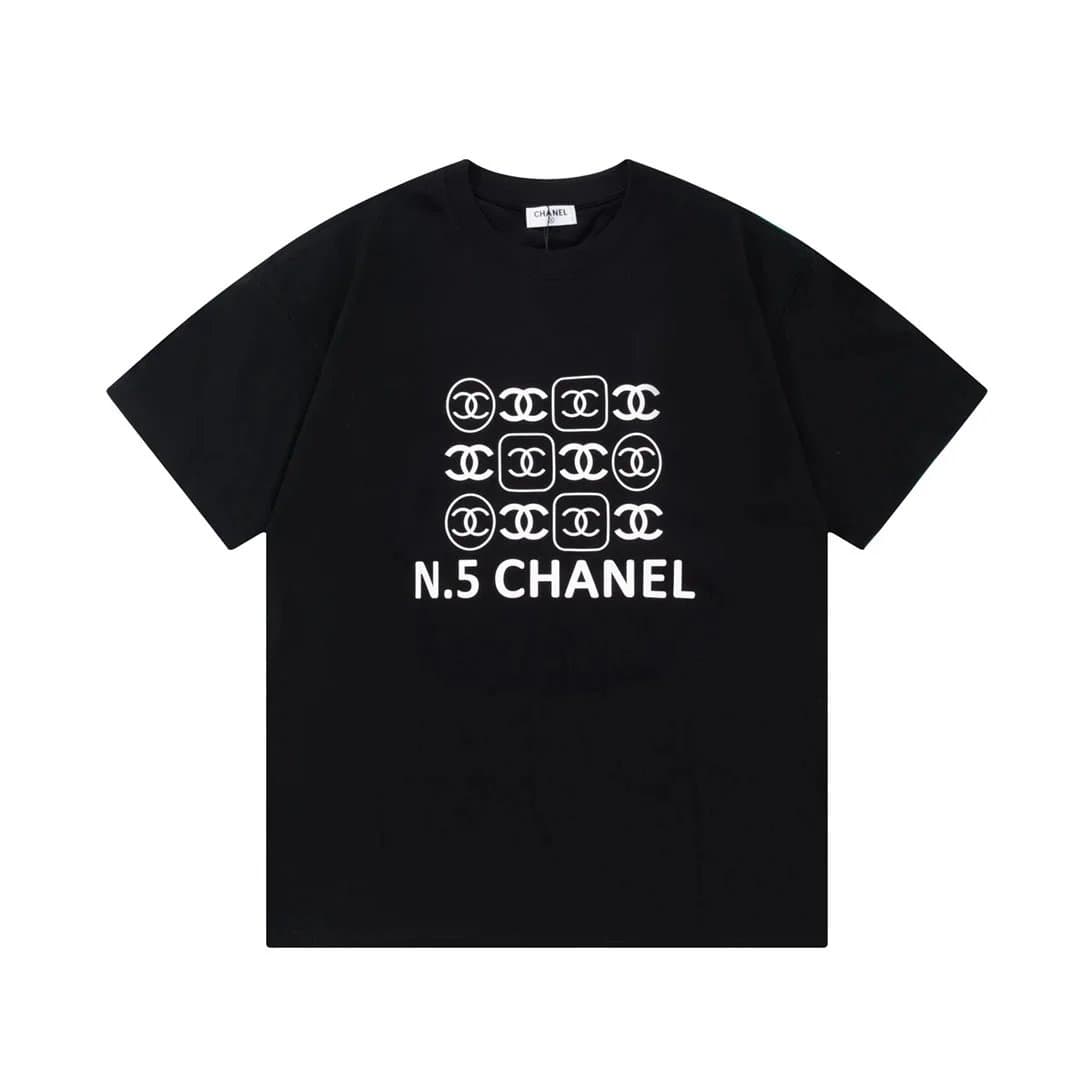 Chanel T-Shirt CC Logo — 24
