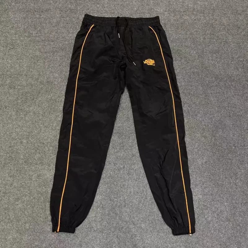 Travis Scott Joggers Graffiti Logo — 68885黑色长裤