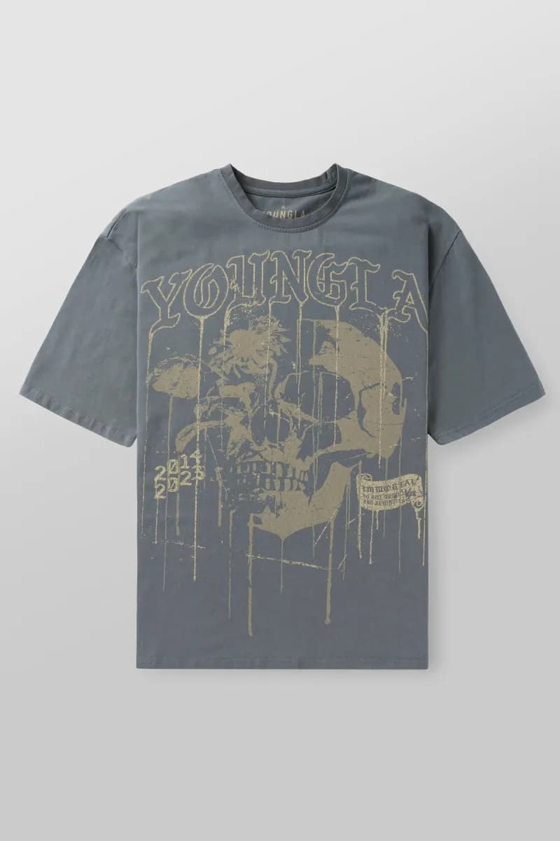 Graphic Tee Skull Print