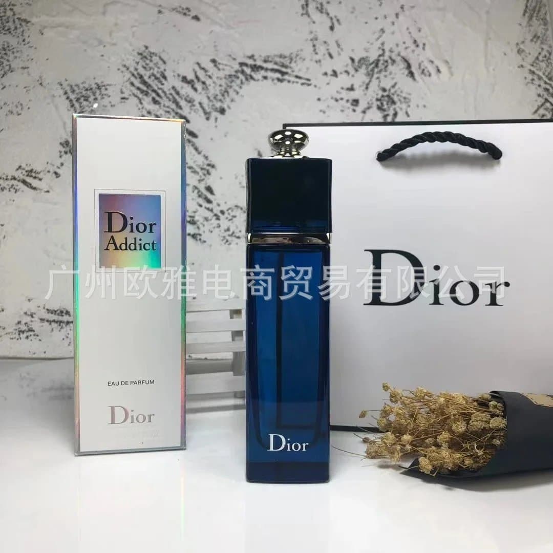 Dior Addict Eau de Parfum Blue Bottle