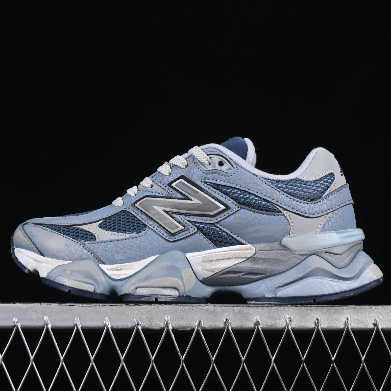 New Balance 2002R Pink — U9060MD1 做旧