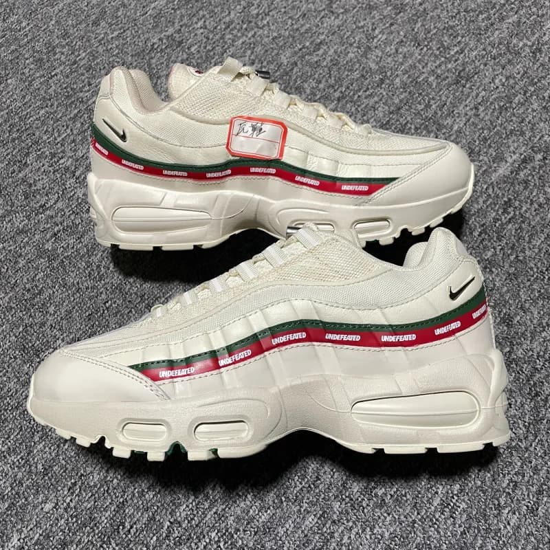 Nike Air Max 95 Undefeated
