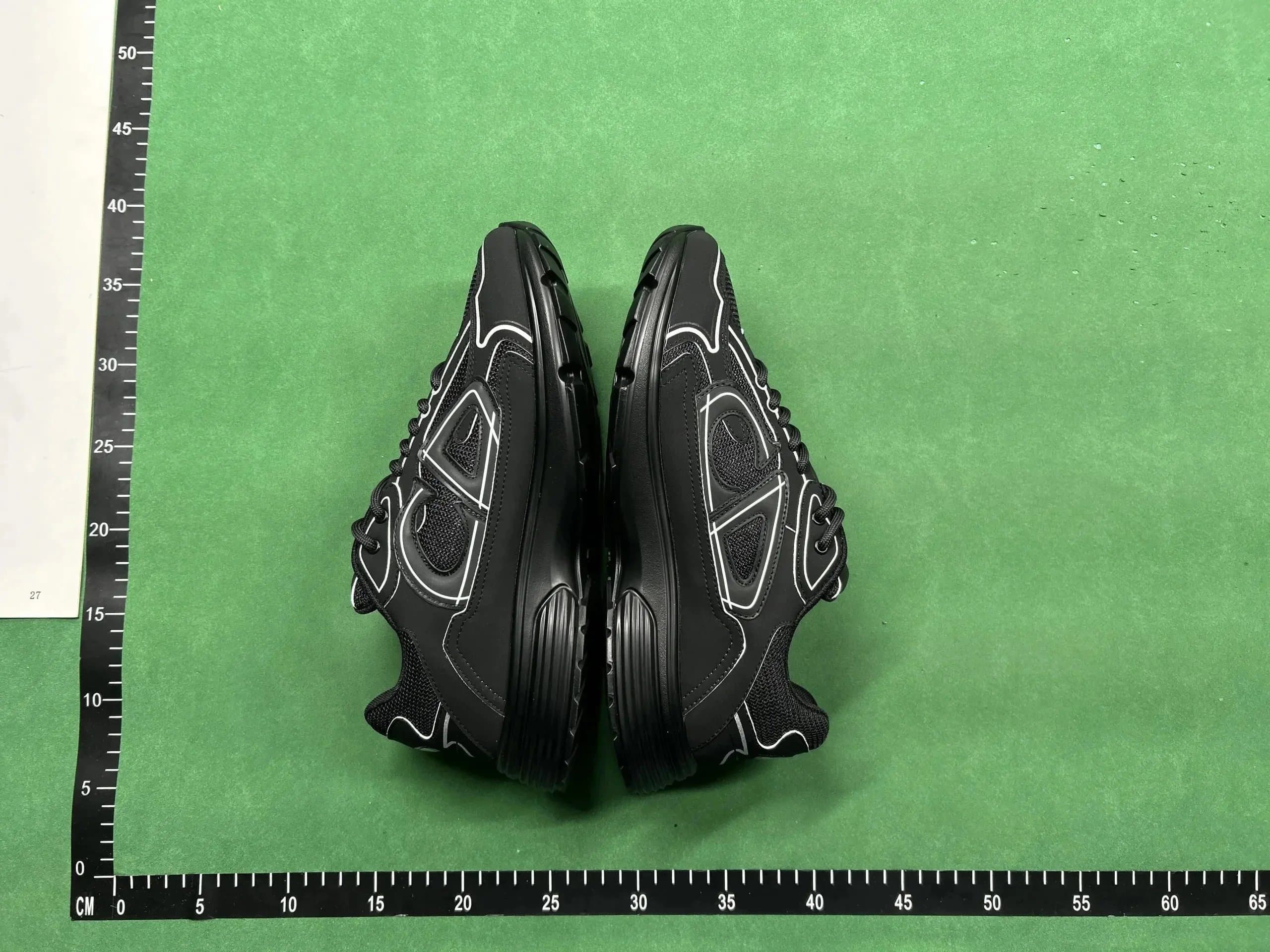 Dior B22 Black White — B3003